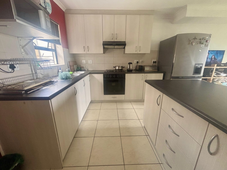 2 Bedroom Property for Sale in Brackenfell South Western Cape